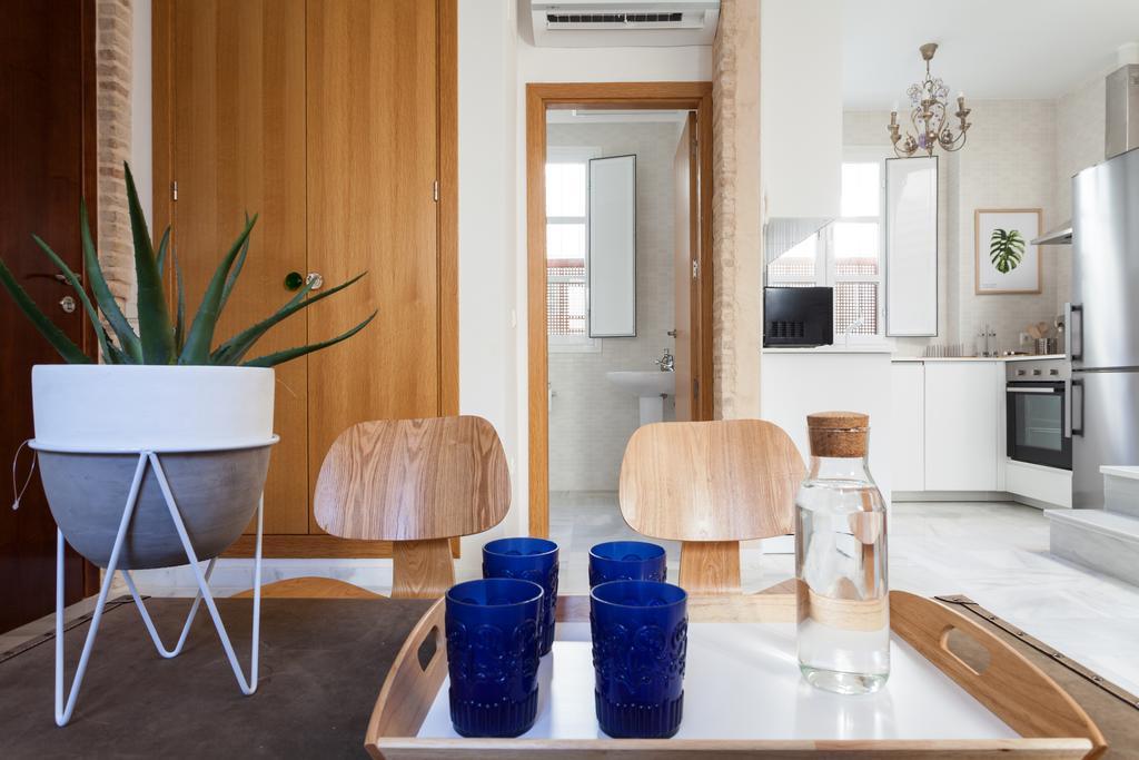 Ohliving Maestranza Appartement Sevilla Buitenkant foto